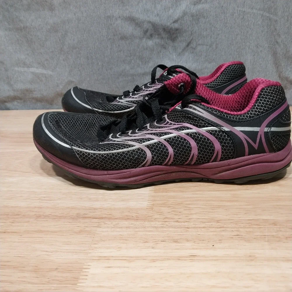 Merrell Womens Mix‎ Master Glide Running Shoes Size 9.5 Black Pink J86350